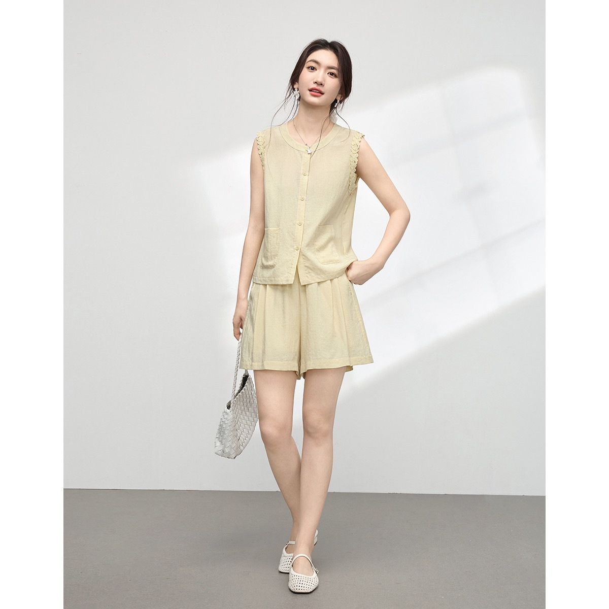 ชุดสูทแขนกุดสีเหลืองสำหรับผู้ห - Elastic Lace Trim บทวิจารณ์และราคา